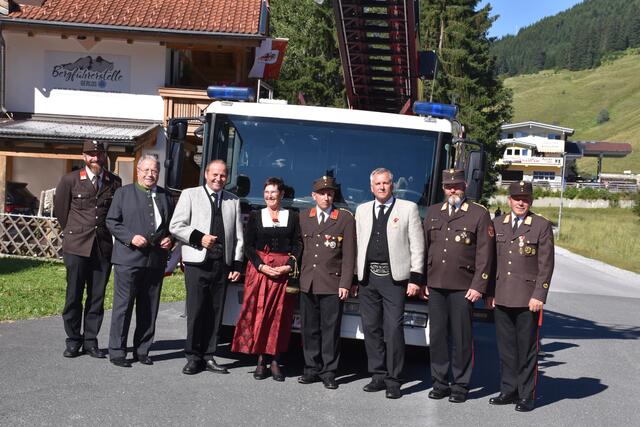 Die Drehleiter in Gerlos wurde mit allen Ehren eingeweiht.  | Foto: ZOOM-Tirol