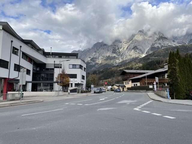In Pfarrwerfen wurden gestern zwei jugendliche Einbrecher nur zehn Minuten nach ihrer Tat von der Polizei festgenommen. | Foto: Felix Hallinger