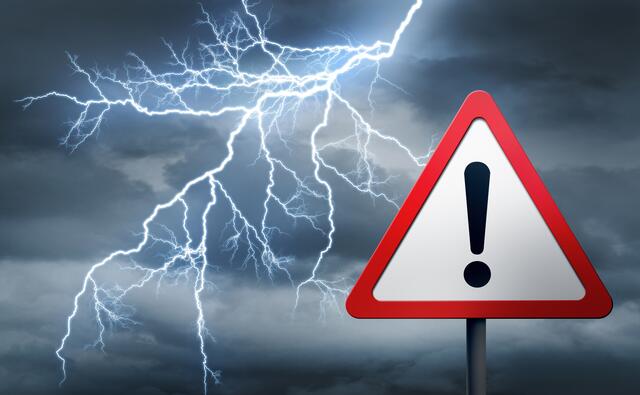 Gewitter und Sturmwarnung für Kärnten. (Symbolfoto) | Foto: stock.adobe.com/at/peterschreiber.media  