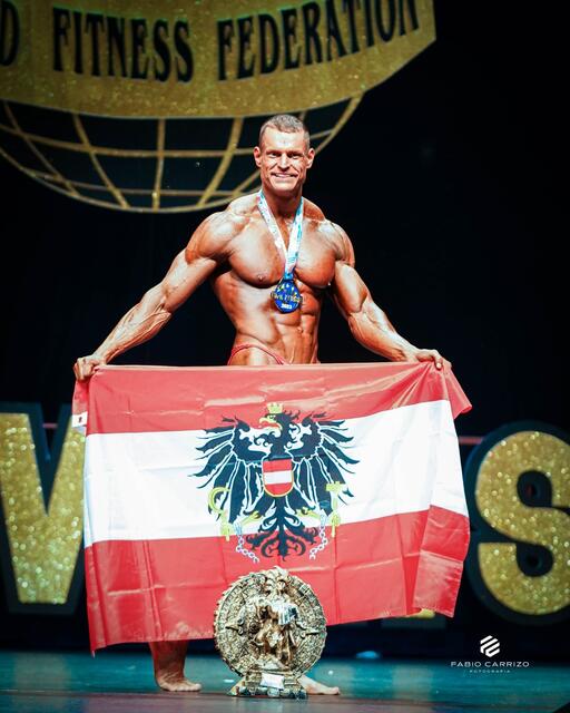 Zehn Jahre nach seinem ersten "Mr. Universe"-Titel gelang Klaus Drescher erneut der Sieg. | Foto: Fabio Carrizo