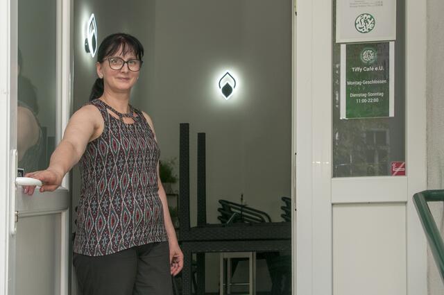 In der Miesbachgasse hat Georgeta Sandu hat das Tiffy Café neu eröffnet. Serviert werden Pizza, Quesadillas,  Grillvariation und allerlei Desserts.
 | Foto: Wolfgang Unger