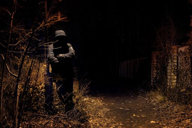 Mehrere unbekannte Männer stehen im Verdacht, versucht zu haben, einen 16-Jährigen in Kapfenberg zu berauben.  | Foto: Pixabay