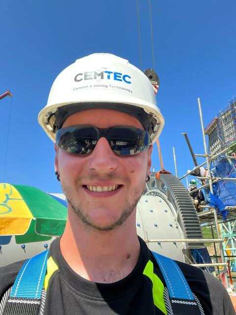 Tobias Zielinski arbeitet bei Cemtec in Enns und ist immer wieder für unterschiedliche Projekte im Ausland unterwegs. | Foto: Cemtec