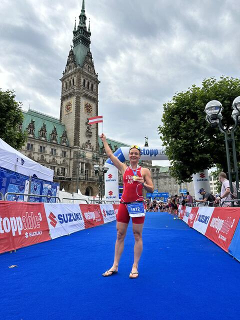 Gudrun Steiner freut sich über den Erfolg in Hamburg. | Foto: Steiner