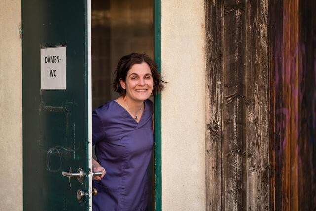 Elisabeth Schartner ist Fachärztin für Innere Medizin. Auch sie selbst ist eine ehemalige Betroffene von chronischen Bauchbeschwerden. | Foto: amriphoto