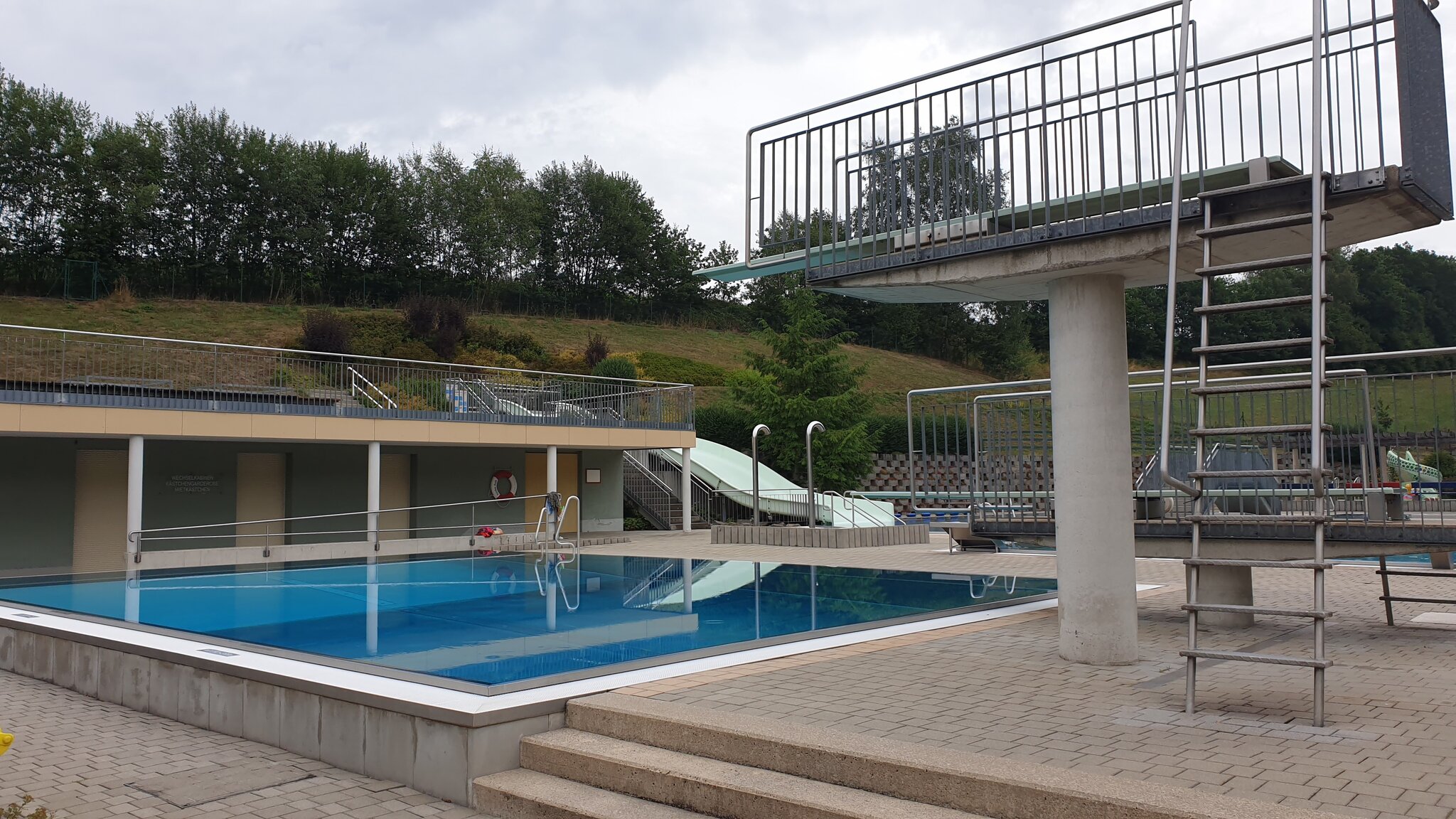 Münzkirchen Schwimmen im Freibad außerhalb der Öffnungszeiten möglich