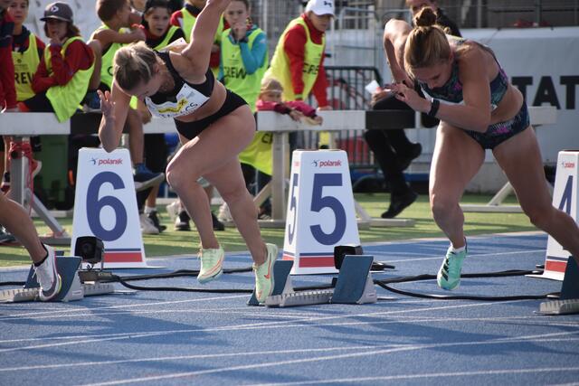 Auf die Plätze-Fertig-Los hieß es am Abend des 26. Juli in der Leichtathletikarena in Eisenstadt. Einteilnehmerfeld mit internationalen und heimischen Stars begeisterte an die 1200 Besucher in der Landeshauptstadt.   | Foto: Stefan Schneider