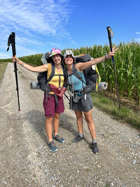 27. Juli 2023 - Estelle und Charlène - zufällig getroffen oberhalb von Willersbach an der Donau in der Marktgemeinde Neustadtl im Bezirk Amstten

 | Foto: Franz Dörr