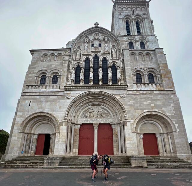 Erstes Ziel Vézelay am 15.Mai 2023 erreicht 

 | Foto: Estelle/Charlène