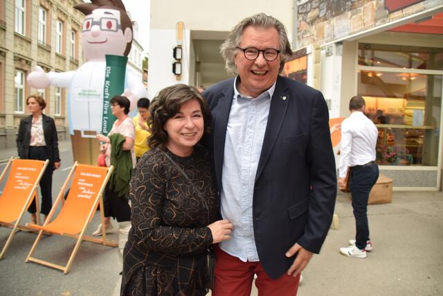 Sie kennen sich in Sachen Theater aus: Eva Kronberger und Richard Maynau.