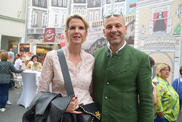 Vizebürgermeister Martin Falb freute sich über die Begleitung seiner Gattin.