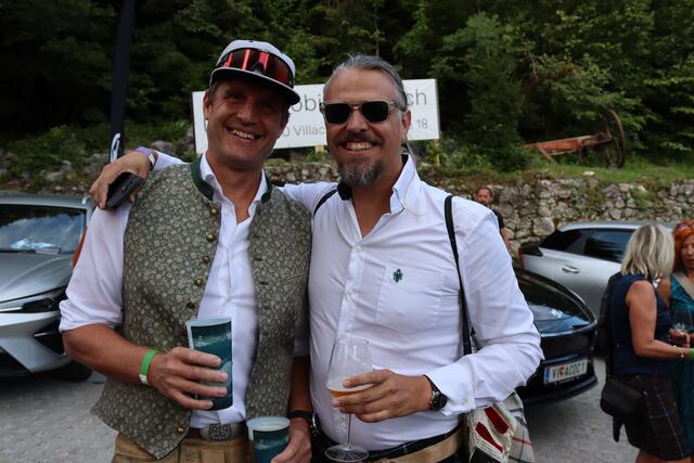 Geschäftsführender Gesellschafter Magneto CPA Nikolaus Gierok (r.) mit Kumpel Andreas Karlbauer.  | Foto: MeinBezirk.at