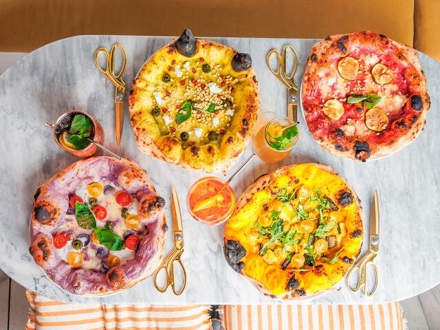 Die bunten Wolke-Pizzen. | Foto: Adrian Almasan