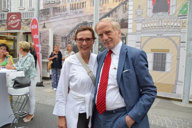 Magic Christian mit seiner Gattin Karin.