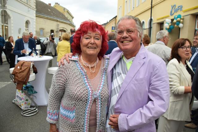 Renate und Ewald Prießnitz dürfen bei einer Festspielpremiere nicht fehlen.