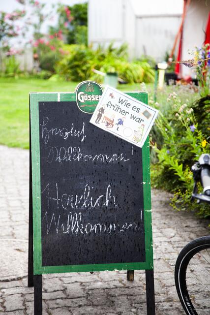 Tag der offenen Tür bei Sammler Willi Taibl in Fuchsenbigl. | Foto: Regina Courtier