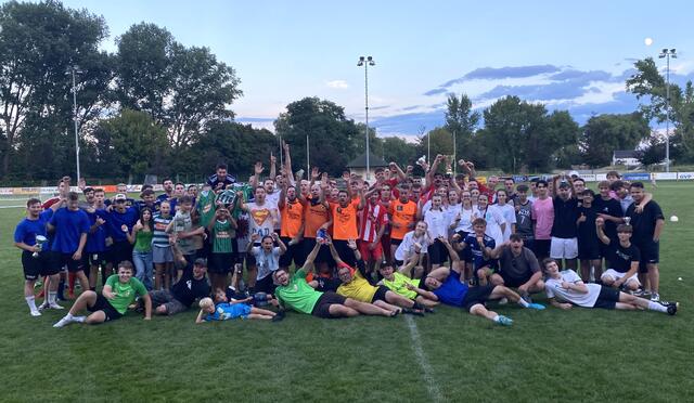 Gruppenfoto der Teilnehmerteams | Foto: Gmeiner/Ohr