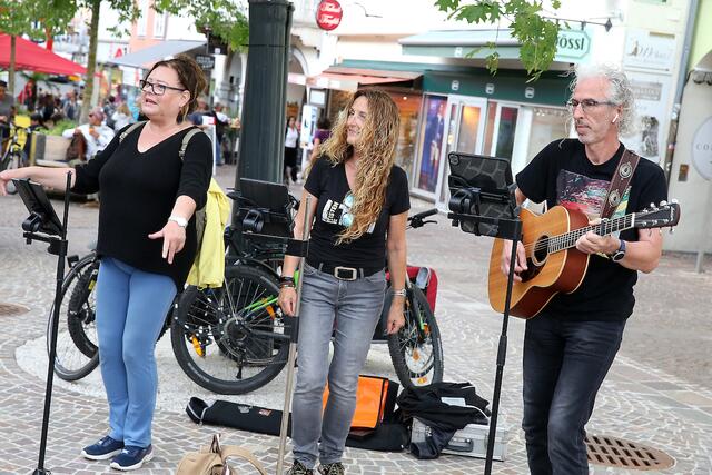 Unplugged in vollen Zügen: Listen to the Music