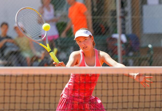 Tennis Europe Trophy in Zams: Lokalmatadorin Anna Pircher vom SV Zams Tennis ist Favoritin für den Turniersieg. | Foto: Hannes König
