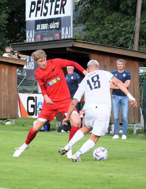 Kurt Herndler (Kundl, li.) und Jukian Jirka (Ebbs, 18). | Foto: Schwaighofer