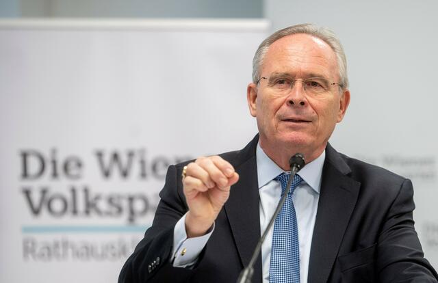 Als Beschuldigte werden unter anderen der Wiener ÖVP-Chef Karl Mahrer geführt, heißt es im Standard-Bericht. | Foto: Martin Juen / SEPA.Media / picturedesk.com