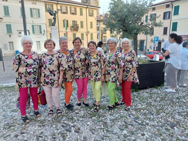 Windener TonTauben in Italien: Christa Lindner, Isabell Lichtenberger, Silvia Hofmann, Brigitta Wolf, Anita Waba, Uschi Zirnfuß und Eva Benno (v.l.) | Foto: Anita Waba