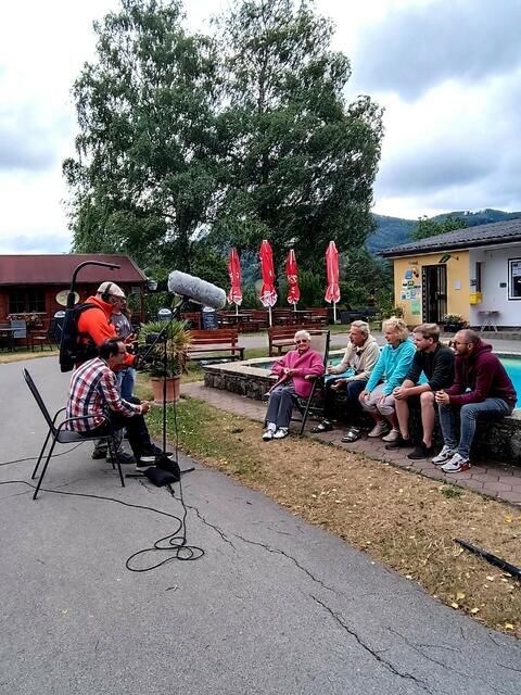 Familie Wallentin gewährt den Filmchronisten einen Blick hinter die Kulissen des Camping-platzes. | Foto: Original TV