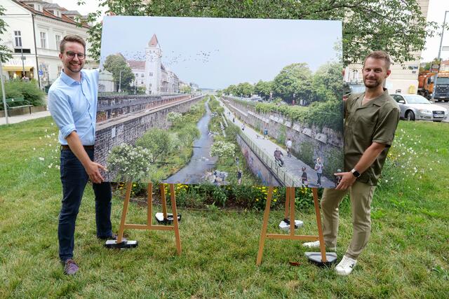 Die Wiener Grünen präsentierten im Hans-Moser-Park im 13. Bezirk eine Visualisierung ihrer Vision eines "grünen Wienflusses".