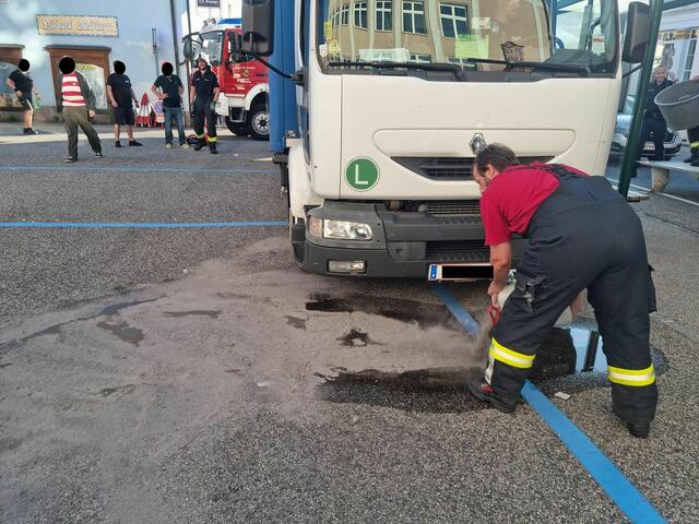 Ölaustritt in Bad Ischl. | Foto: ff-badischl.at