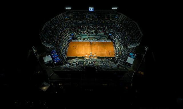 Umjubelte Night-Session mit Sieg von Dominik Thiem. | Foto: A. Scheuber