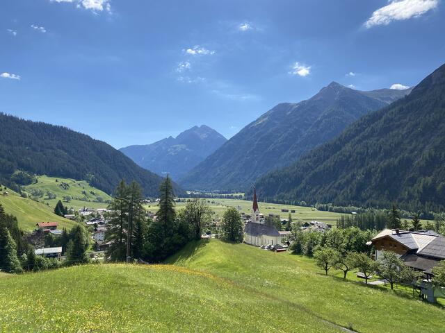 Ein Blick auf Holzgau: In der Lechtal Gemeinde lässt es sich gut leben. Jetzt entsteht neuer Wohnraum. | Foto: Reichel