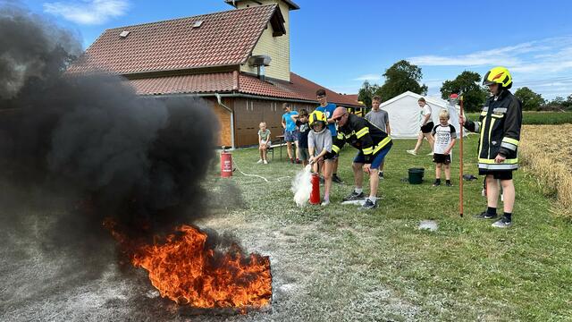 Action pur beim 24 Stunden Tag der Feuerwehrjugend Schwaming und Saass.