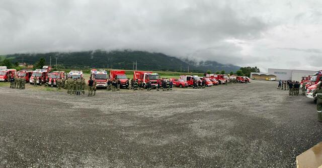 120 Einsatzkräfte des KAT-Zuges aus dem Bezirk Spittal werden nach Völkermarkt entsandt. | Foto: BFKDO Spittal/Drau