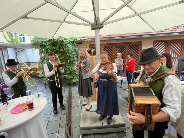 Mit "Steirisch g'mischt" ging es flott bis in den späten Abend | Foto: Regionalmedien Steiermark