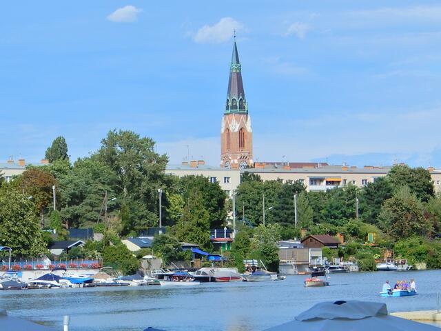 Die Donaufelder Kirche, in der mein Vater einst ministrierte...