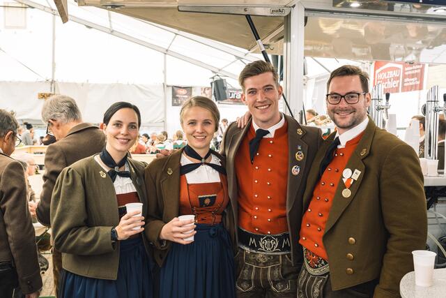 Julia Zimmermann, Christina Mayr, Michael Oberhuber und Markus Keller von der Stadtmusikkapelle Amras | Foto: Pernsteiner