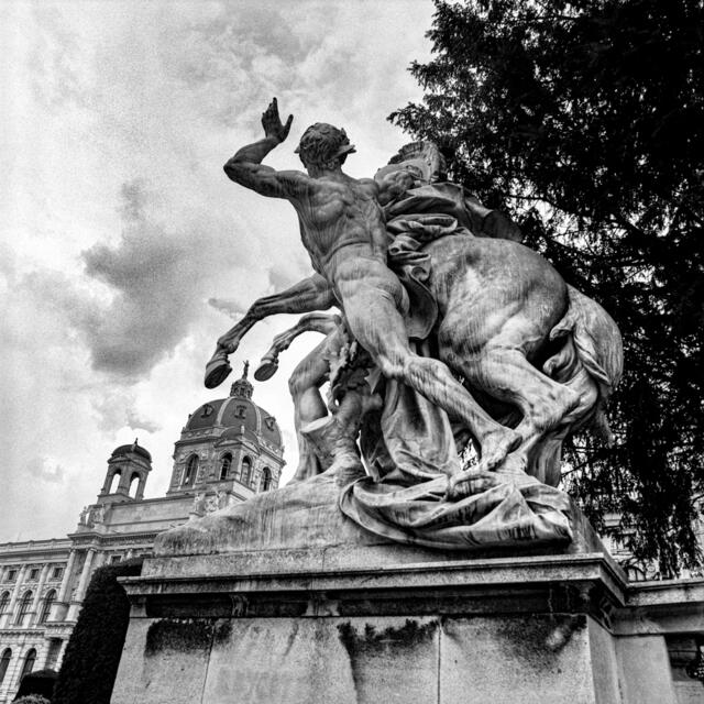 Robbert Booij Künstler Robert de Booij: Analoge Fotos in der Weinstube Josefstadt ...