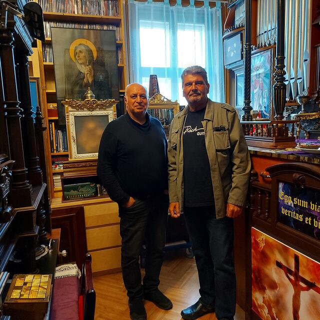 Michael Hartung (links) und Georg Ragyoczy im Klosterneuburger "Sakralstudio"