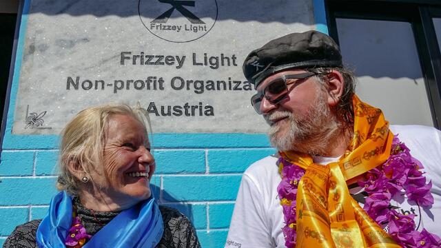Schuleröffnung Jogidanda im Jahr 2017. | Foto: Frizzey Light
