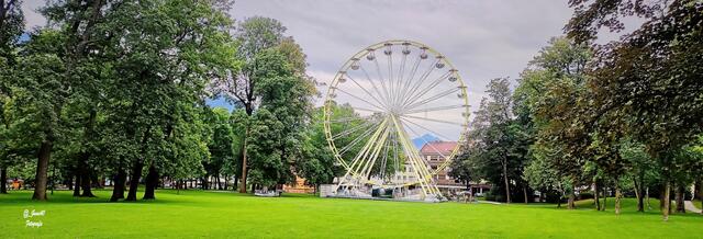 .......mitten im Park .....