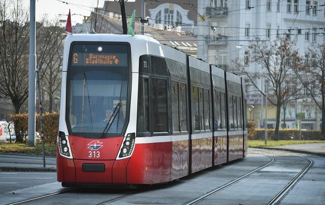 Die Linie 6 kehrt mit 4. September wieder zu den gewohnten Intervallen zurück. | Foto: Johannes Zinner