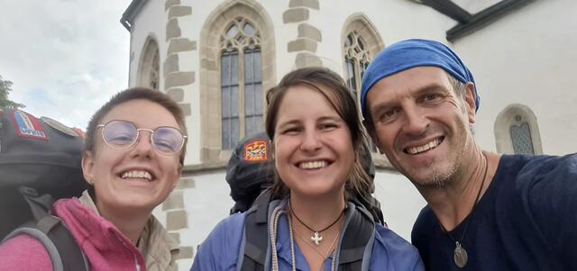 Estelle und Charlène treffen Johannes Aschauer den Initiator vom Jerusalemweg, aus Arbing OÖ

 | Foto: Estelle und Charlène