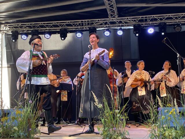 Auch Hatsko Kolo aus Neudorf bei Parndorf gratulierten 
