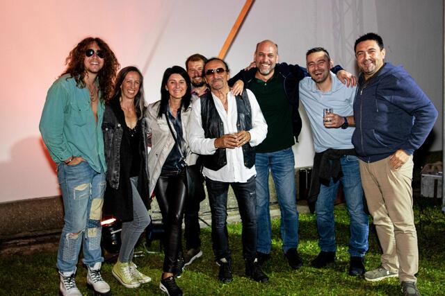 Bebek mit seinen Fans | Foto: Zorica Toth