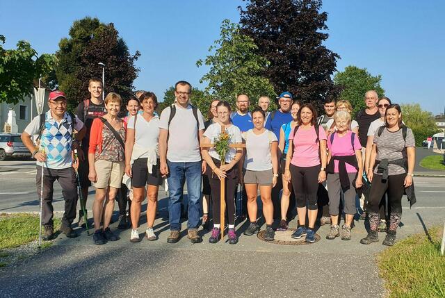Einige Pilger machten sich zu Fuß von Neuberg nach Ollersdorf auf. | Foto: Pfarre Neuberg