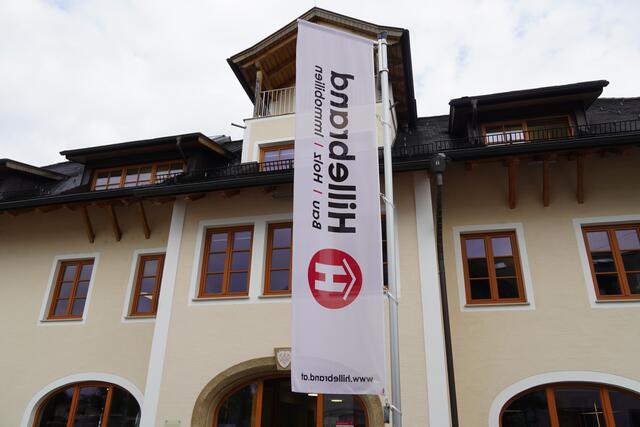 Vor Ort in Wals beim Unternehmen Hillebrand. | Foto: Emanuel Hasenauer