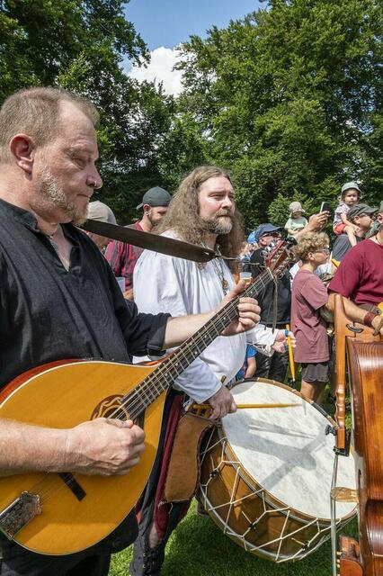 Klänge wie in der Renaissance begeisterten das Publikum.  | Foto: Rita Falk 