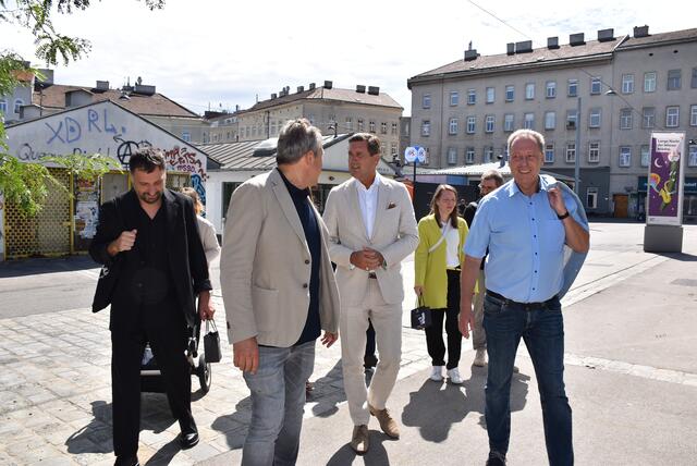 Unterwegs am Brunnenmarkt und Yppenplatz.