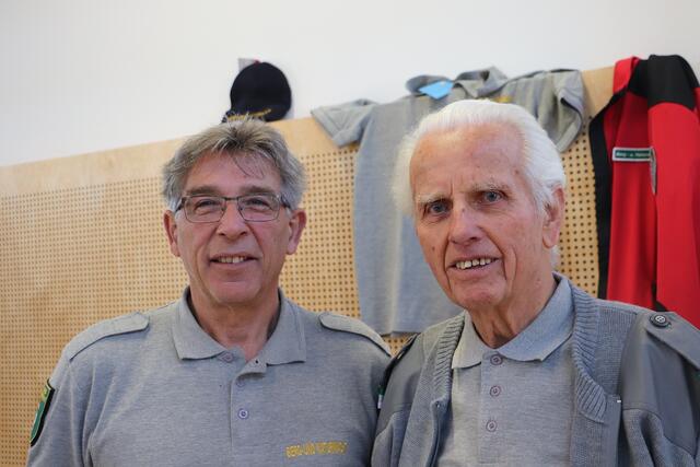 Obmann Harald Krois und Naturwacht-Urgestein Josef Greiner laden zur Kreuzsegnung in Dillach. | Foto: Edith Ertl