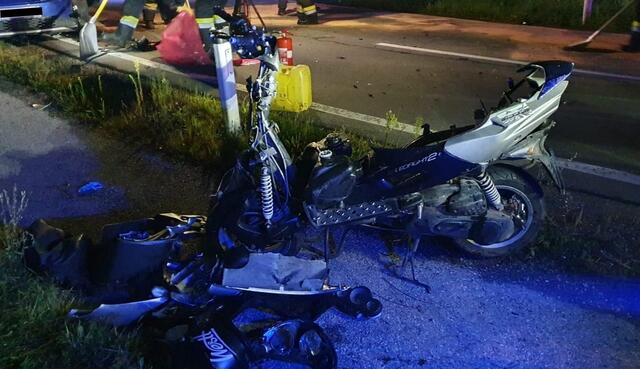 Das Moped wurde bei dem Unfall erheblich beschädigt. | Foto: Feuerwehr Eggersdorf bei Graz